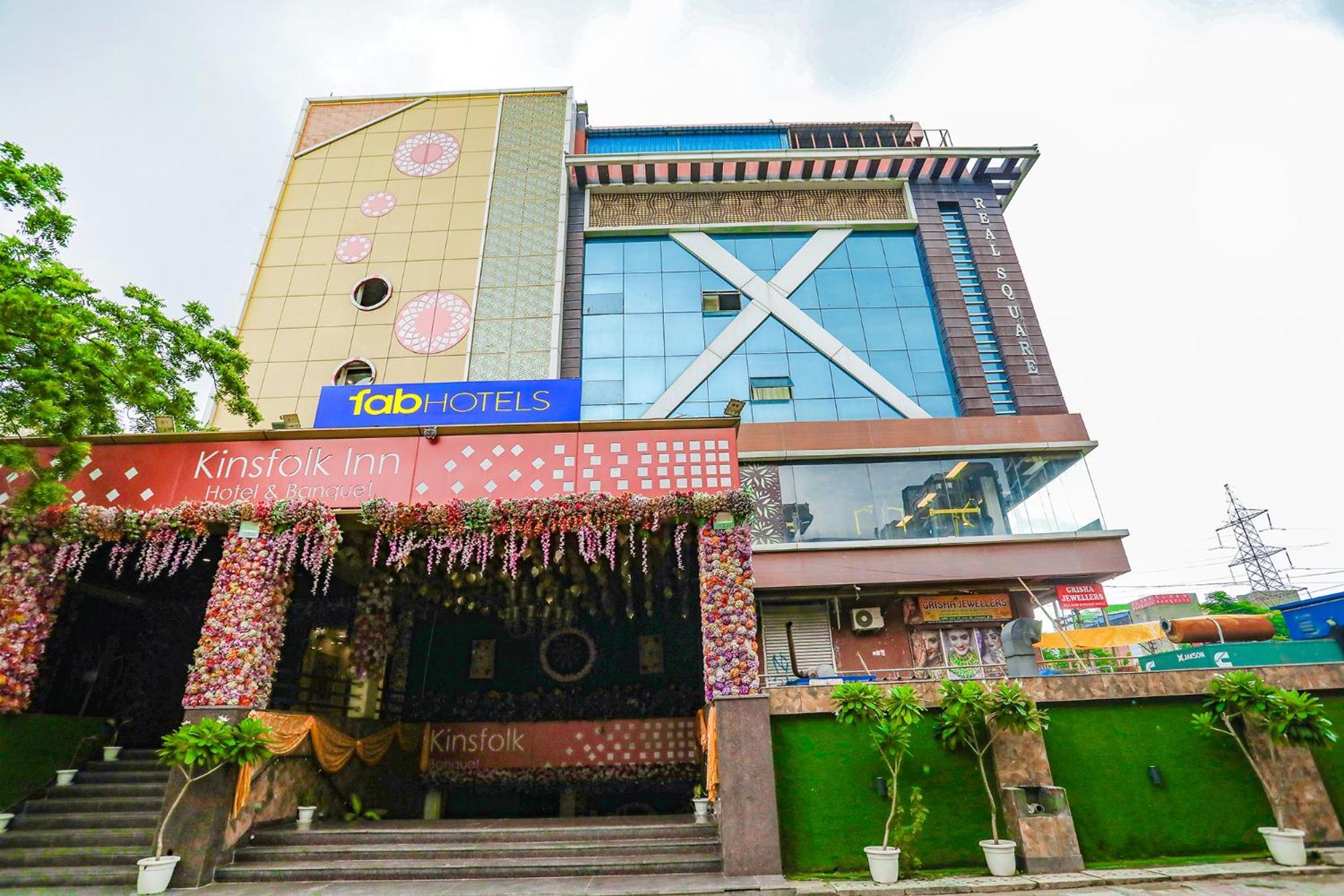 Fabhotel Kinsfolk Ghaziabad Bagian luar foto