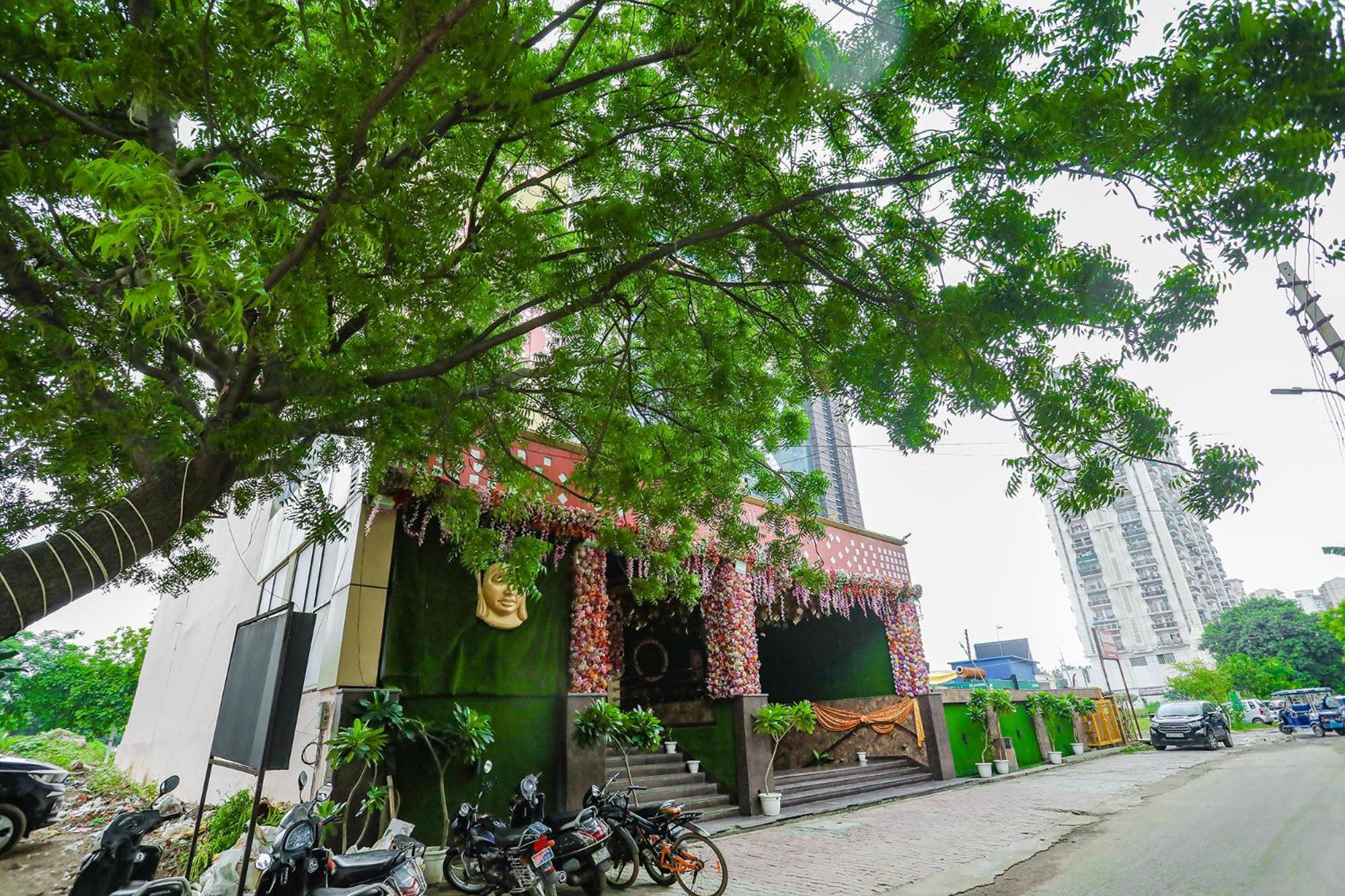 Fabhotel Kinsfolk Ghaziabad Bagian luar foto